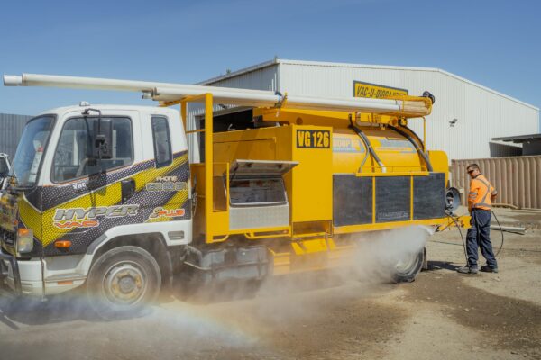 Hydro excavation vacuum Truck providing hydrovacing, hydro excavation, civil construction and dirt removal by Vac U Digga Christchurch